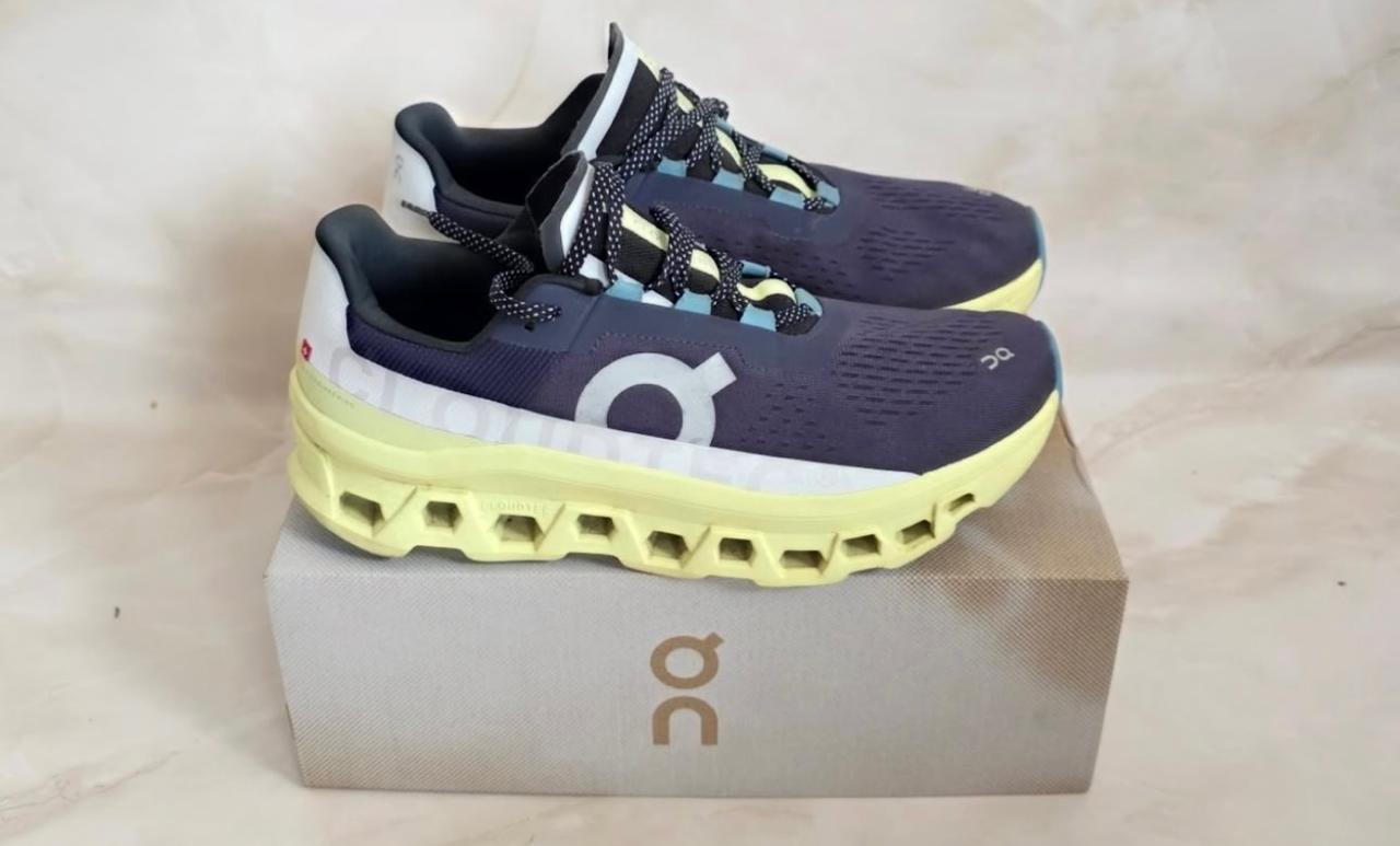 ON CLOUD RUNNING