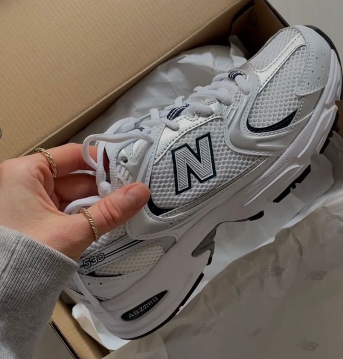 NEW BALANCE 530