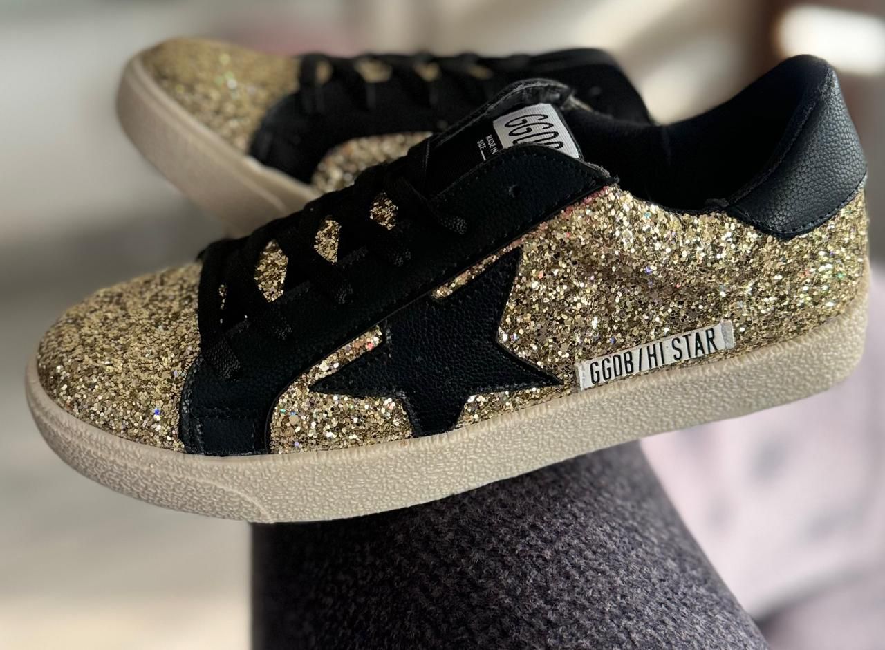 GOLDEN GOSSE