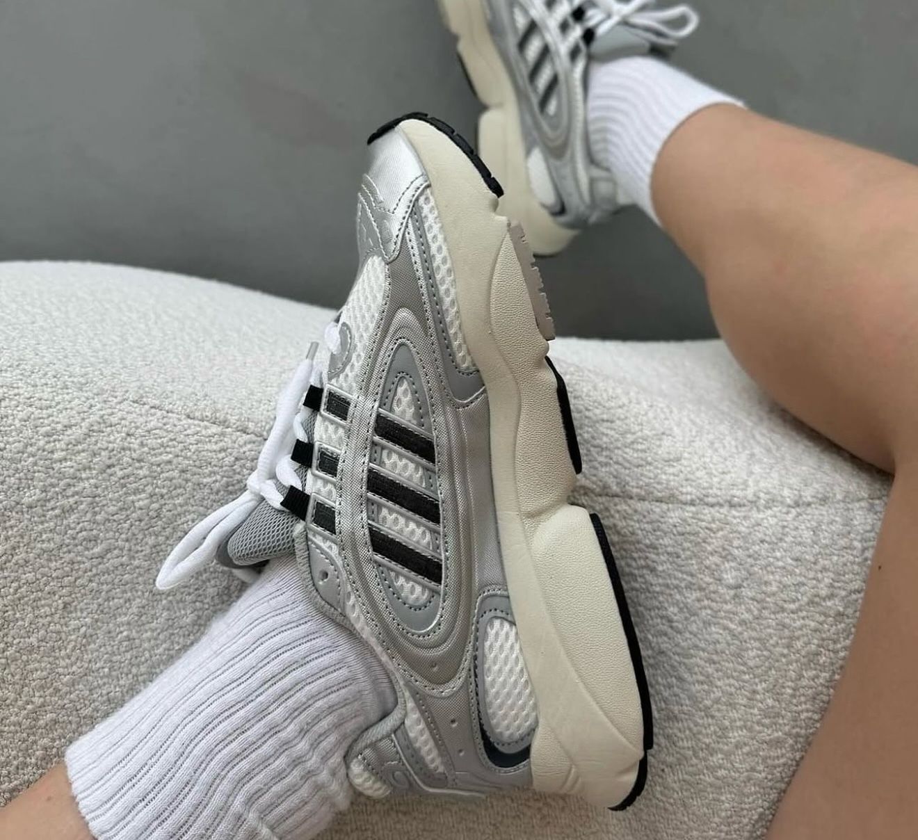 ADIDAS OZMILLEN