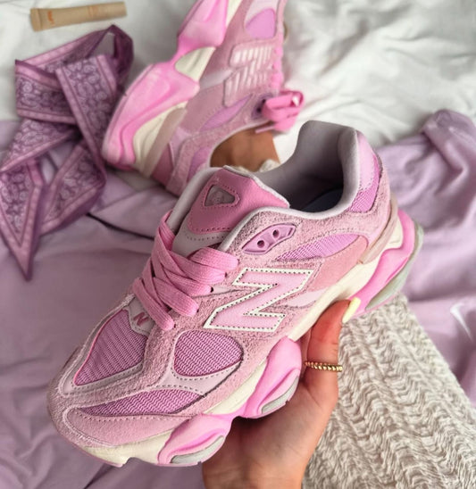 NEW BALANCE 9060