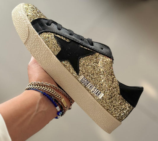 GOLDEN GOSSE