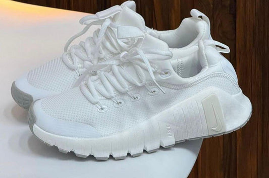 NIKE FEE METCON 6