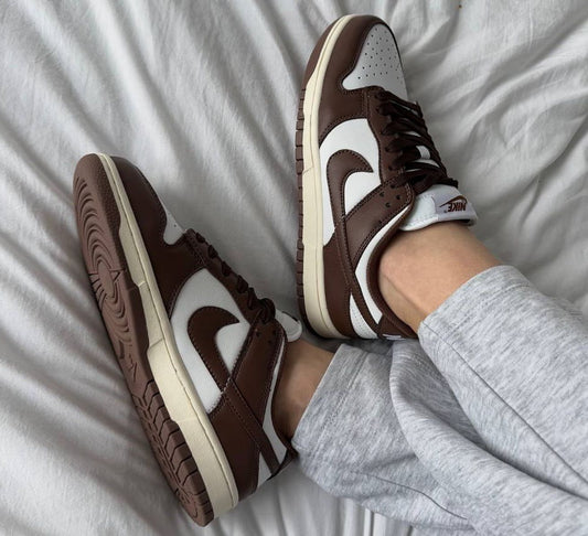 NIKE DUNK LOW