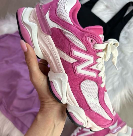 NEW BALANCE 9060