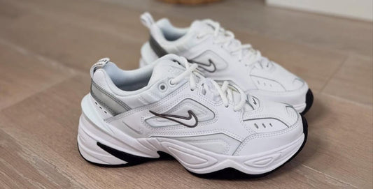 NIKE AIR MONARCH