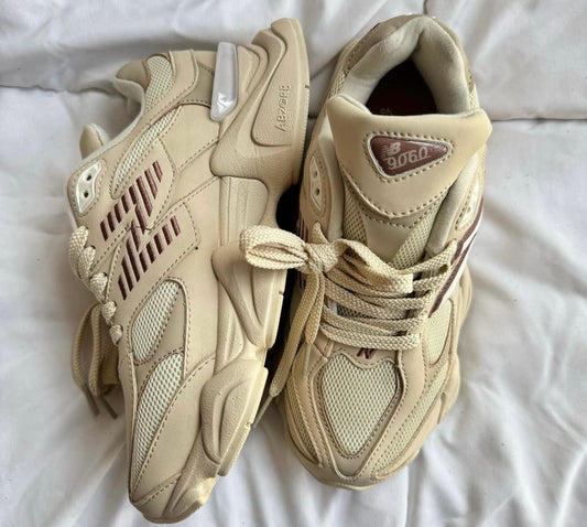 NEW BALANCE 9060